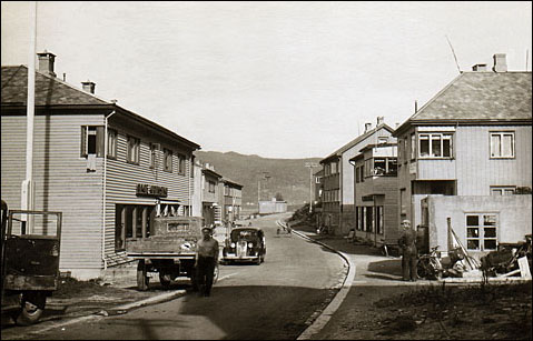 Surnadalsøra etter krigen, trolig i 1950-åra.