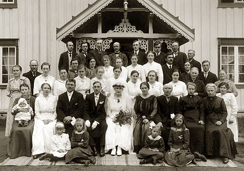 Ellen og Sverre Havdahls bryllyp på Storflor, Flornes, i 1919.